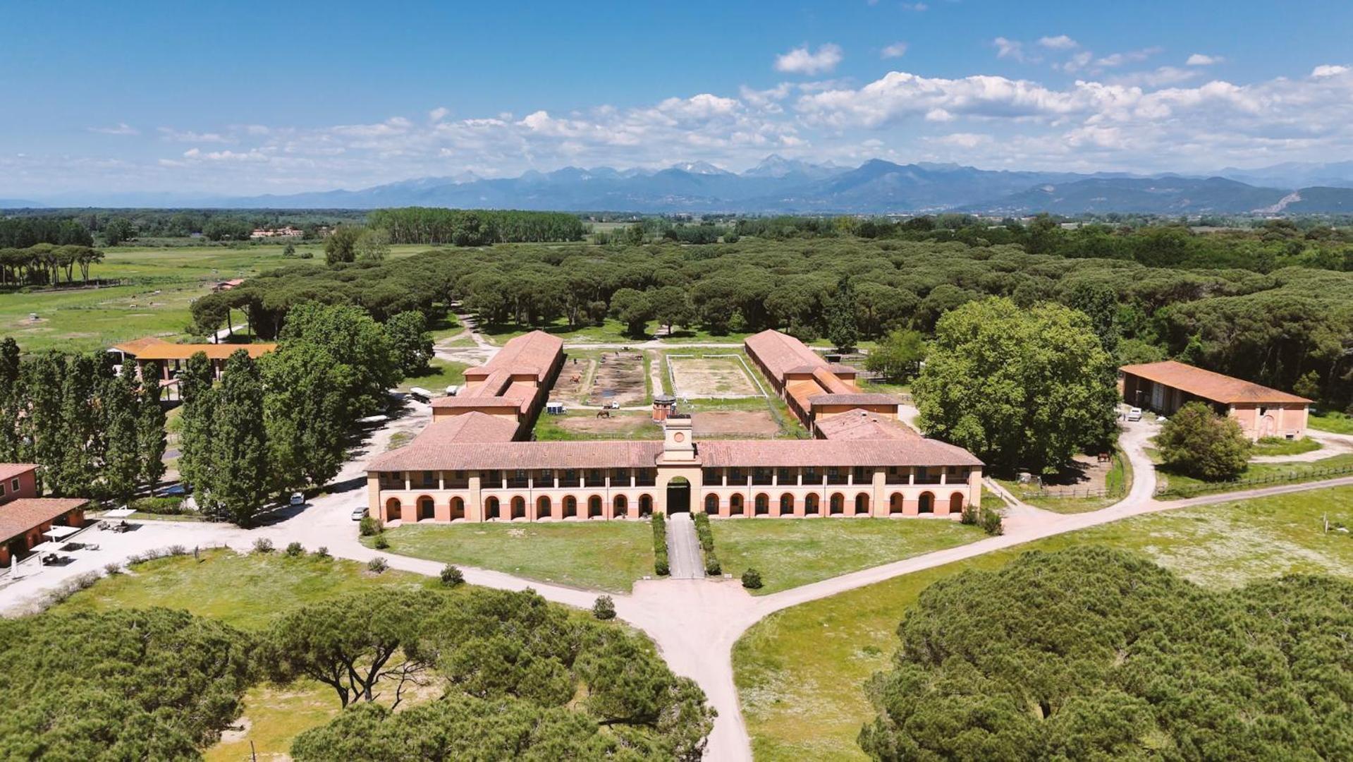 Casale La Sterpaia Hotel Pisa Exterior photo