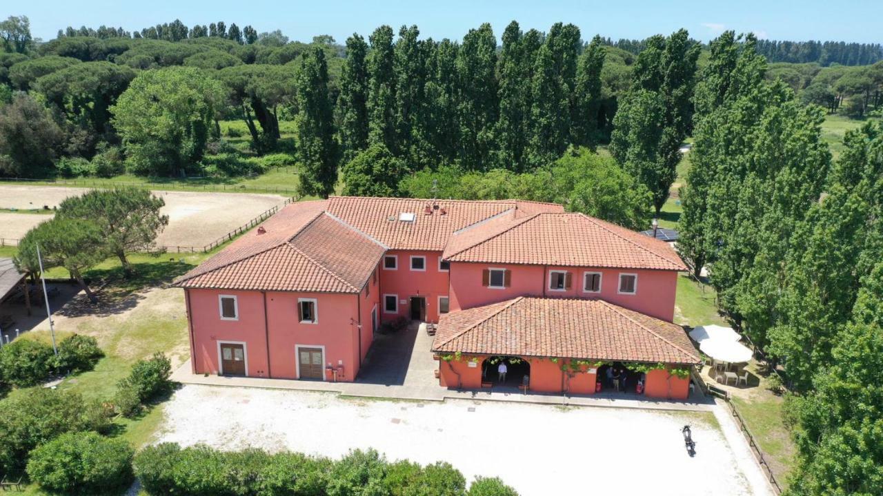 Casale La Sterpaia Hotel Pisa Exterior photo